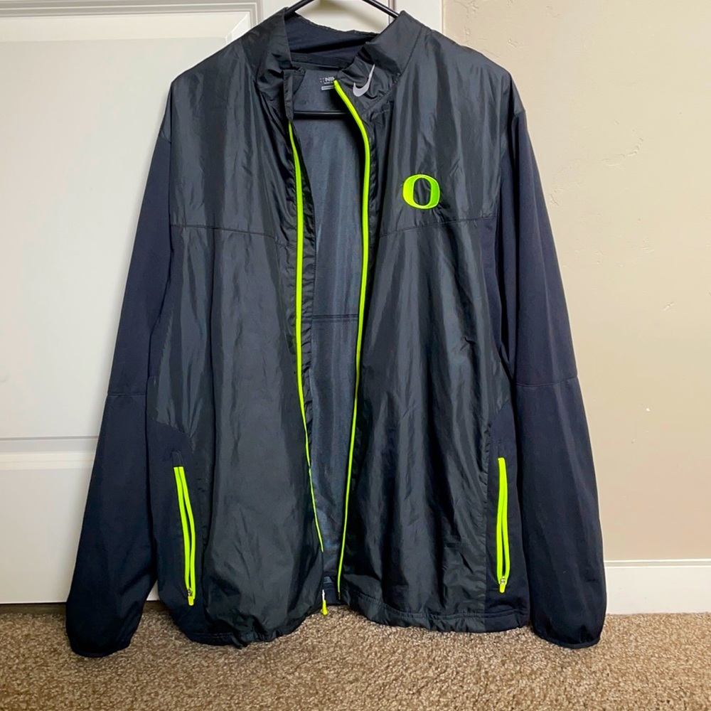 Nike Men’s Black Golf jacket